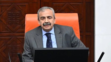 DEM Parti’den yeni açıklama: Sırrı Süreyya Başkan hala ameliyatta